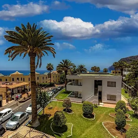 2 Bedroom In Gigantes Apartment