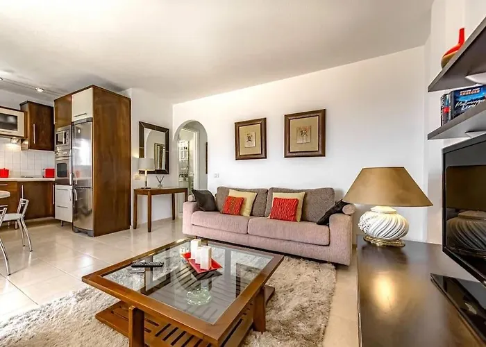 2 Bedroom In Gigantes Apartman *